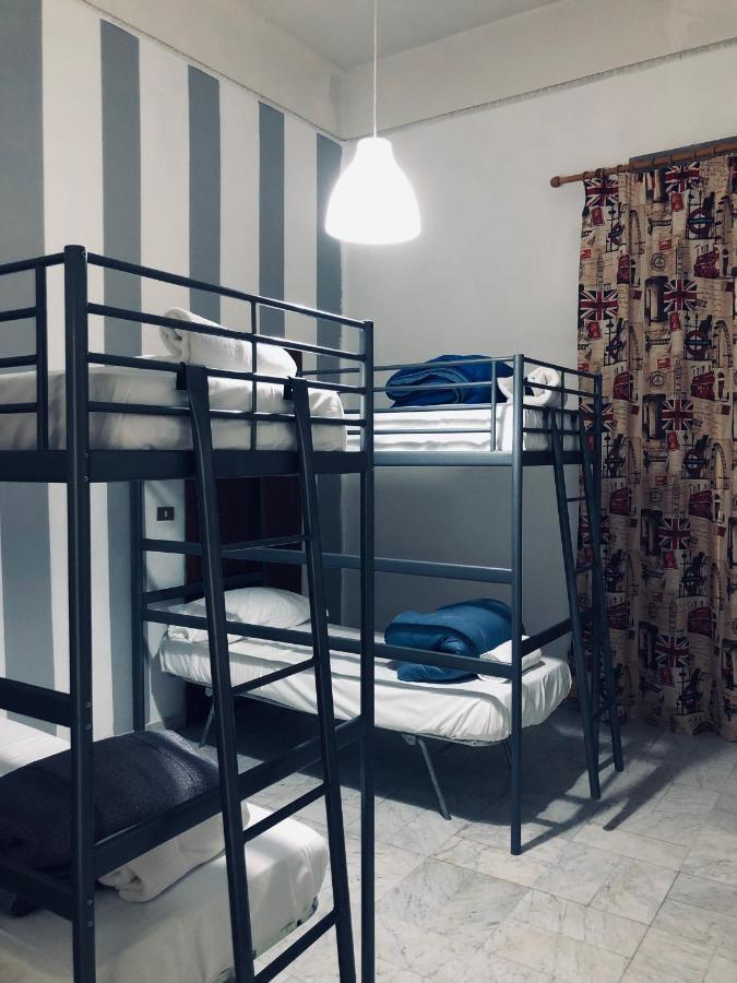 Dama Hostelbb Napoli Eksteriør bilde