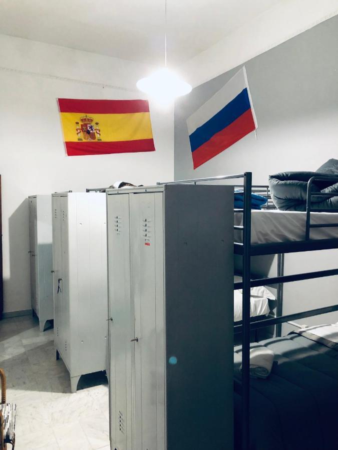 Dama Hostelbb Napoli Eksteriør bilde