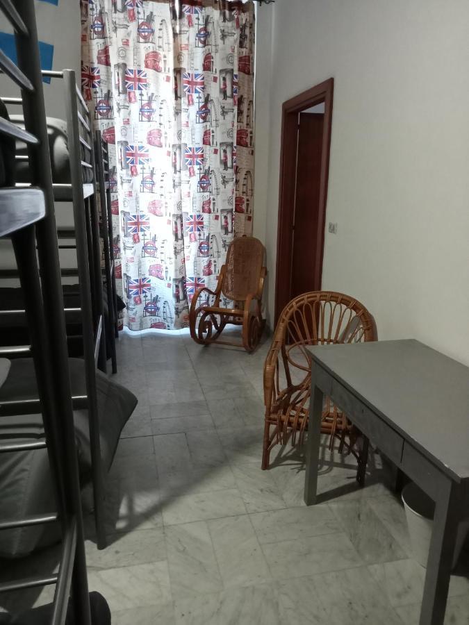 Dama Hostelbb Napoli Eksteriør bilde