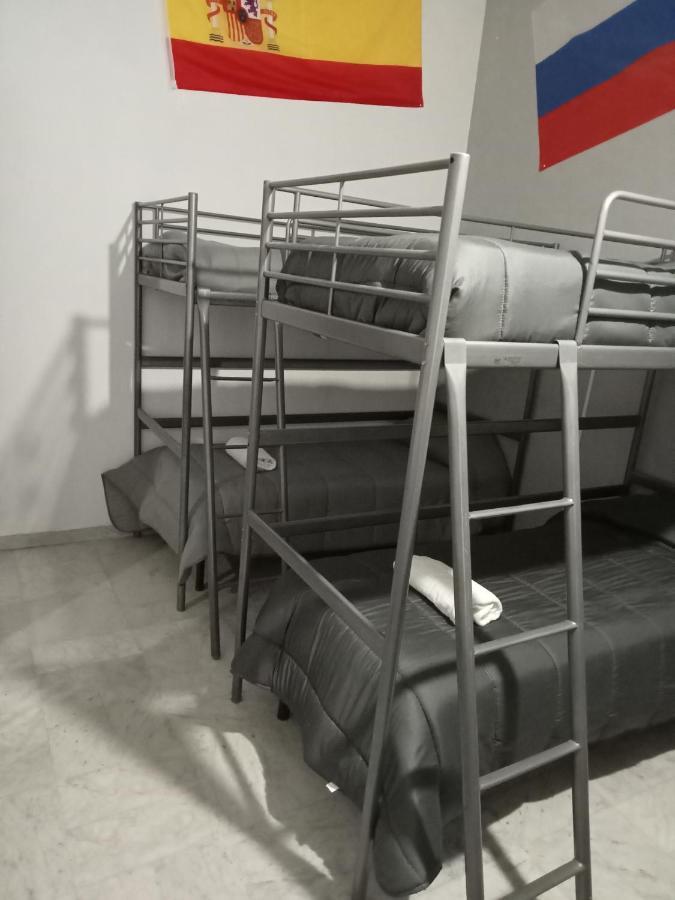 Dama Hostelbb Napoli Eksteriør bilde