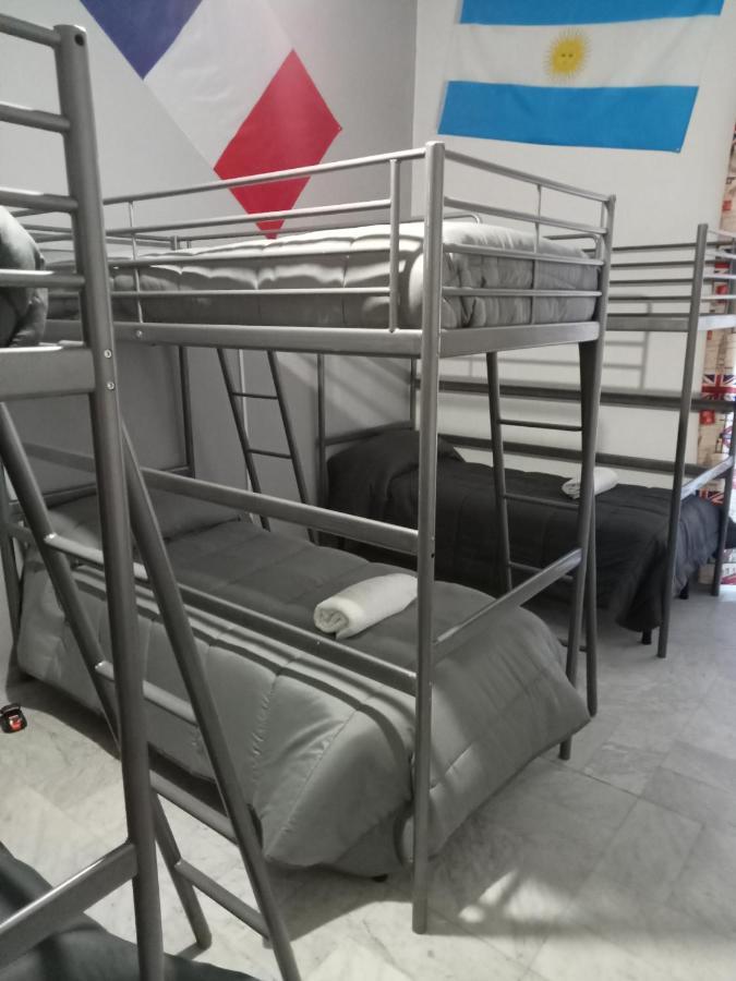 Dama Hostelbb Napoli Eksteriør bilde