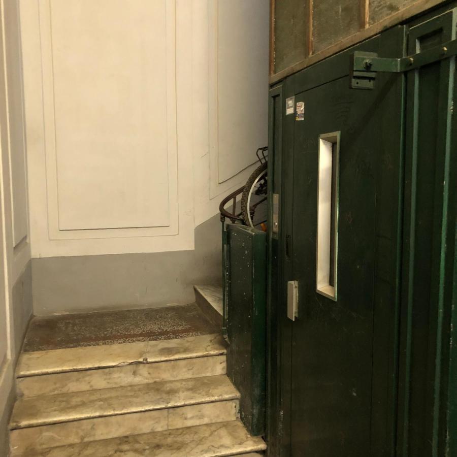 Dama Hostelbb Napoli Eksteriør bilde
