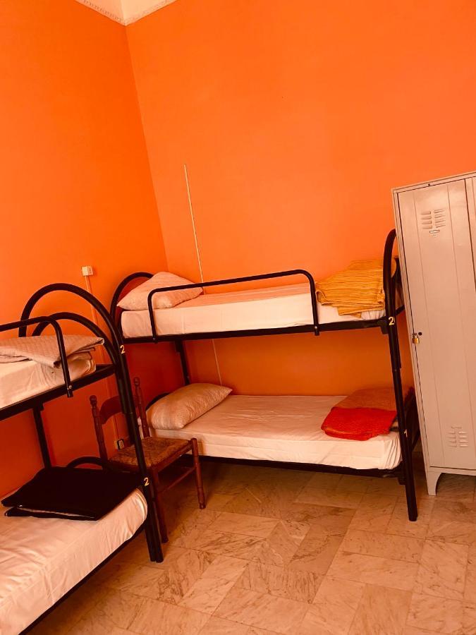 Dama Hostelbb Napoli Eksteriør bilde